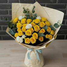 Букет цветов из:  Розы #REPLACE_PRED# Новоукраинском