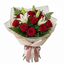 Букет цветов из:  Лилии и Розы в Новоукраинском