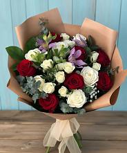 Букет цветов из:  Розы и Альстромерии в Новоукраинском