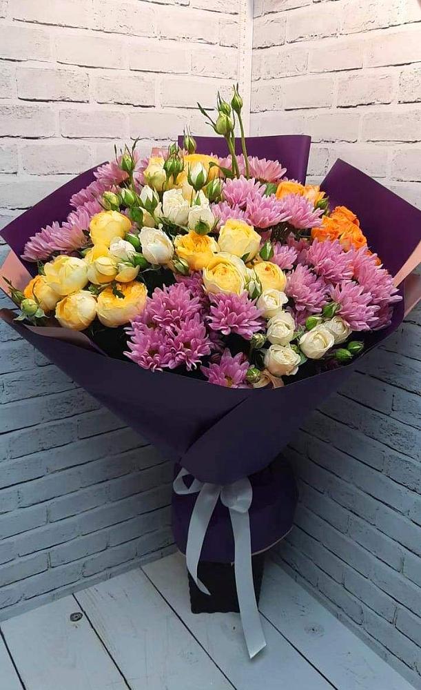Букет цветов из: Хризантемы и Розы в Новоукраинском