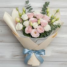 Букет цветов из:  Лизиантусы в Новоукраинском