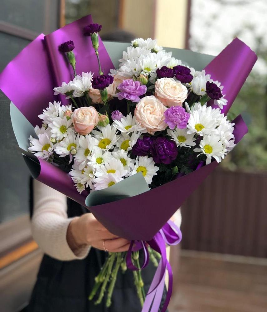 Букет цветов из: Хризантемы, Гвоздики и Розы в Новоукраинском
