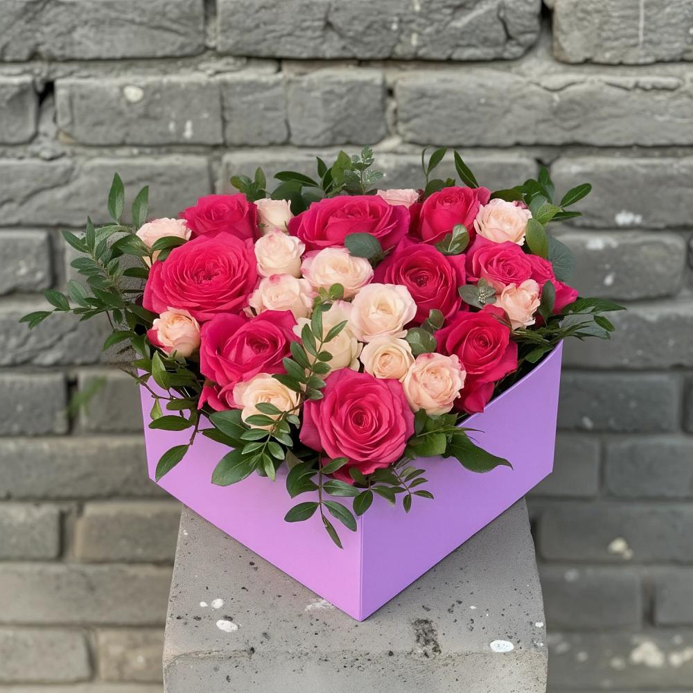 Цветочная композиция из Розы в коробке в Новоукраинском