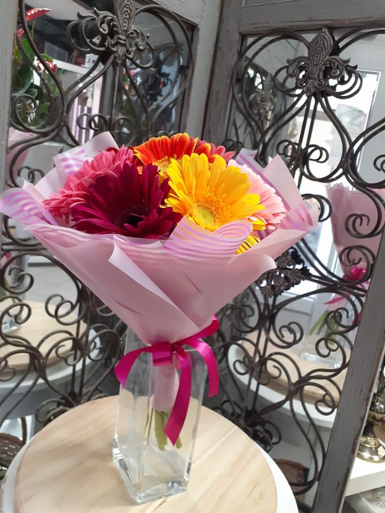 Букет цветов из: Герберы в Новоукраинском