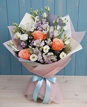 Букет цветов из:  Лизиантусы, Розы, Альстромерии и Гипсофила #REPLACE_PRED# Новоукраинском