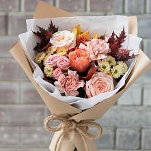 Букет цветов из:  Гвоздики, Хризантемы и Розы в Новоукраинском