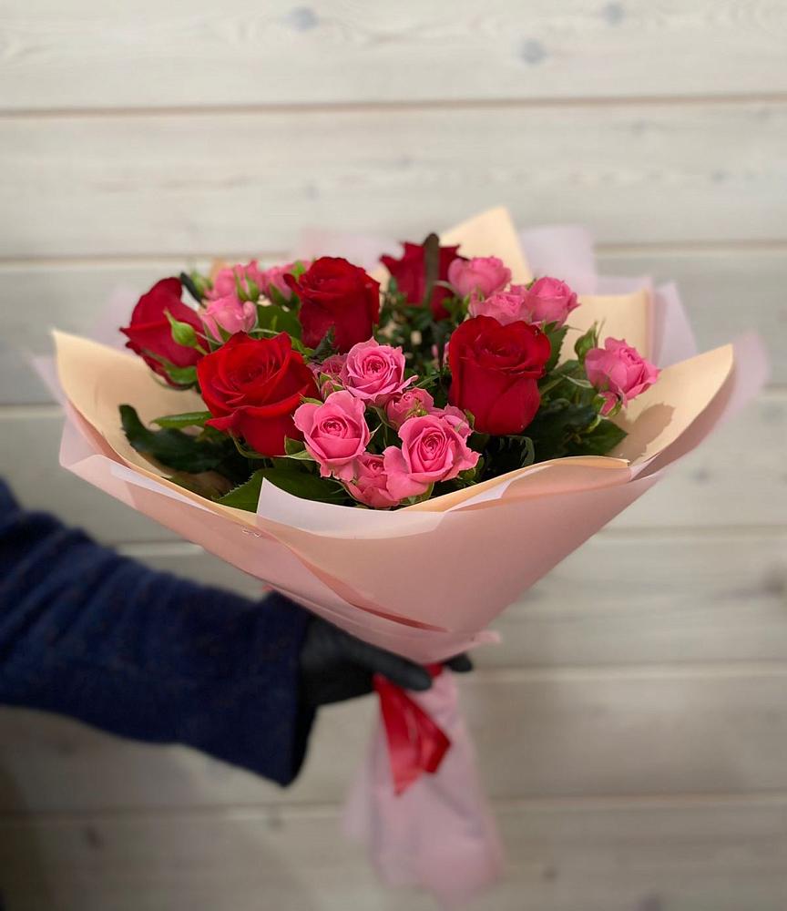 Букет цветов из: Розы в Новоукраинском