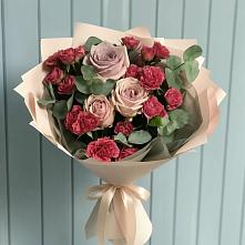 Букет цветов из:  Гвоздики и Розы в Новоукраинском