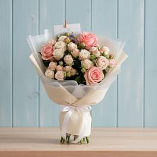 Букет цветов из:  Розы в Новоукраинском