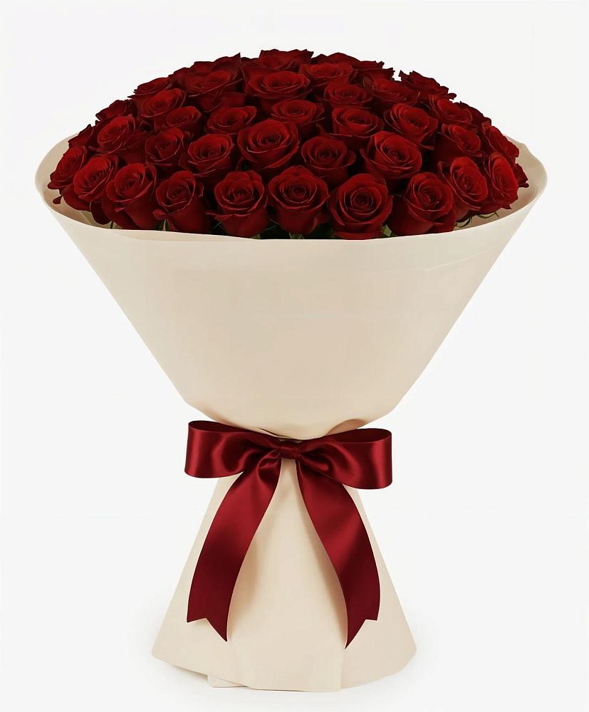 Букет 101 Бордовая роза Блэк Бакарра в Новоукраинском