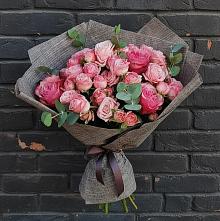 Букет цветов из:  Розы в Новоукраинском